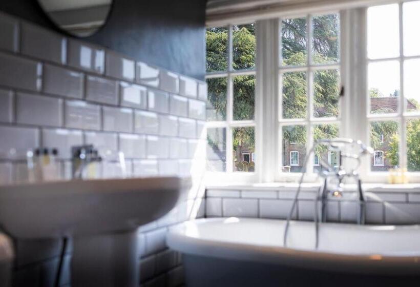 Bed and Breakfast The Swan Inn