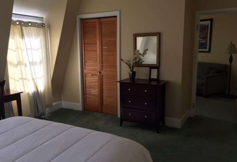 Bed and Breakfast Walker Center