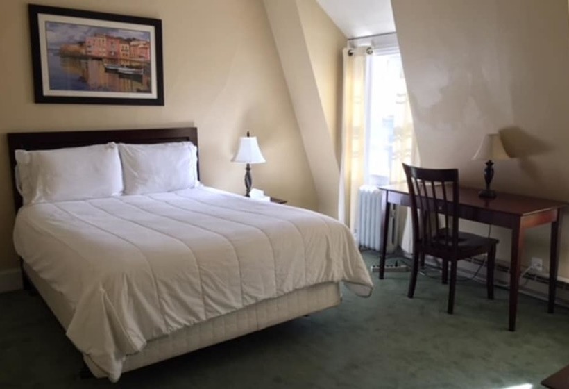 Bed and Breakfast Walker Center