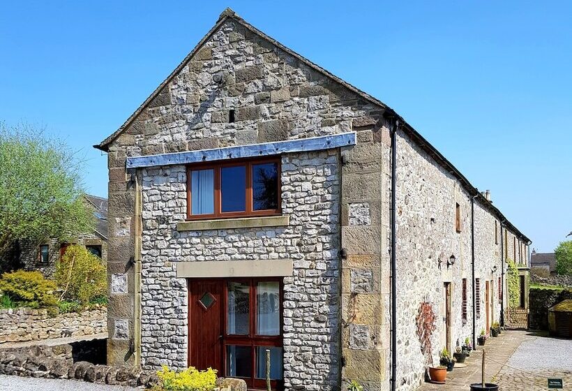 Chestnut Farm Holiday Cottages