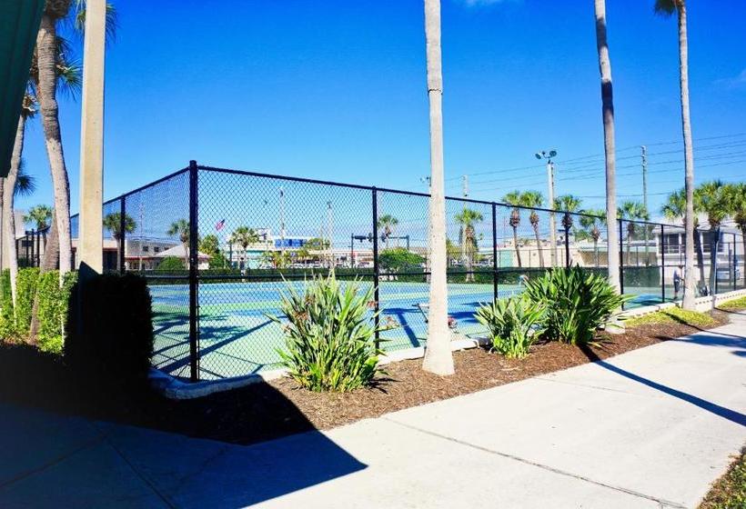 Coconut Grove Resort By Techtravel