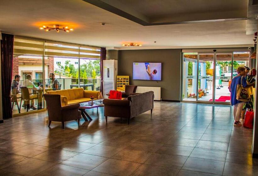 Form Thermal Hotel & Spa Kazdağları