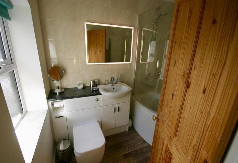 Holland House Bed & Breakfast