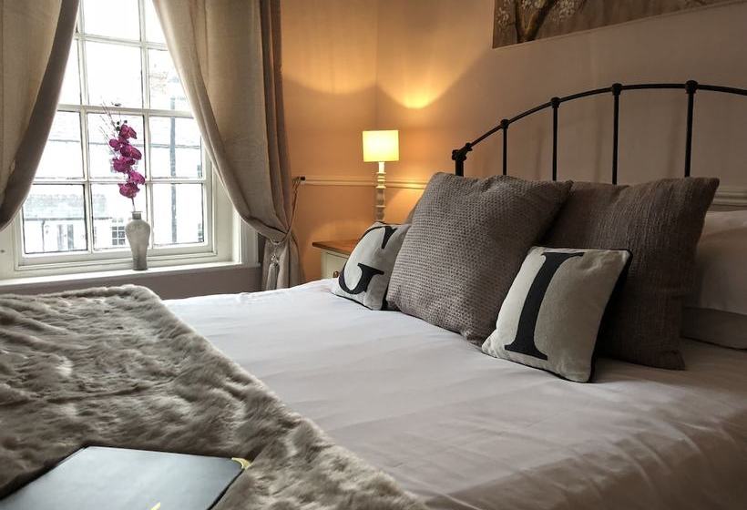 여관 The Good Intent