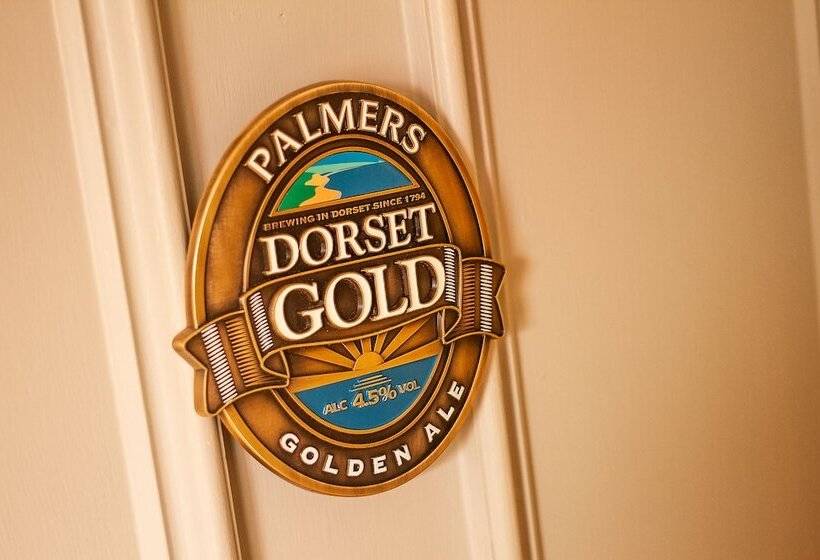 Хостел The West Bay