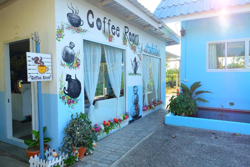 酒店 Baan Fa La Mai Resort