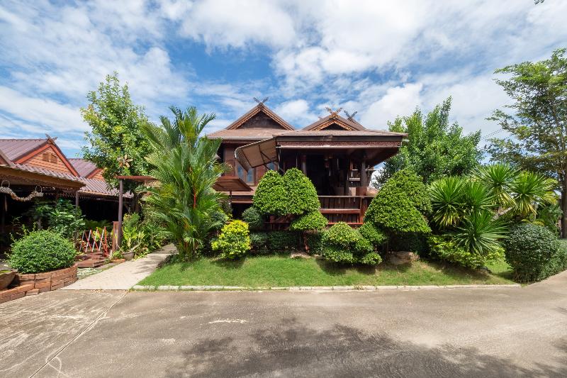هتل Ban Suan Mee Sakul Resort