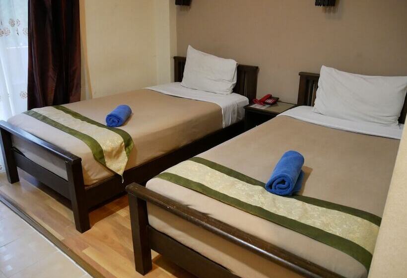 Отель Buriram Siri Resort