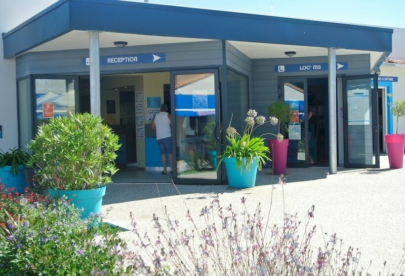 Отель Camping Club Sunissim Le Trianon