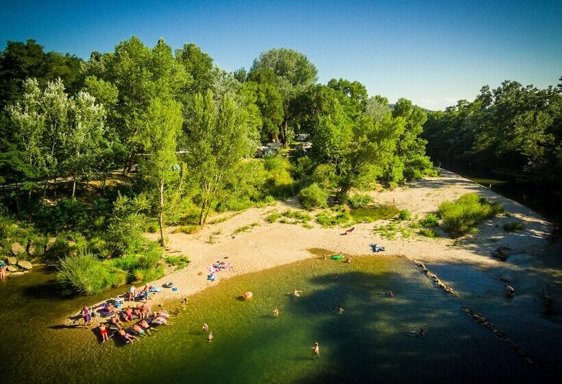 בית מלון כפרי Camping Les Genêts D Or