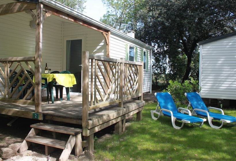 ホテル Camping Les Genêts D Or