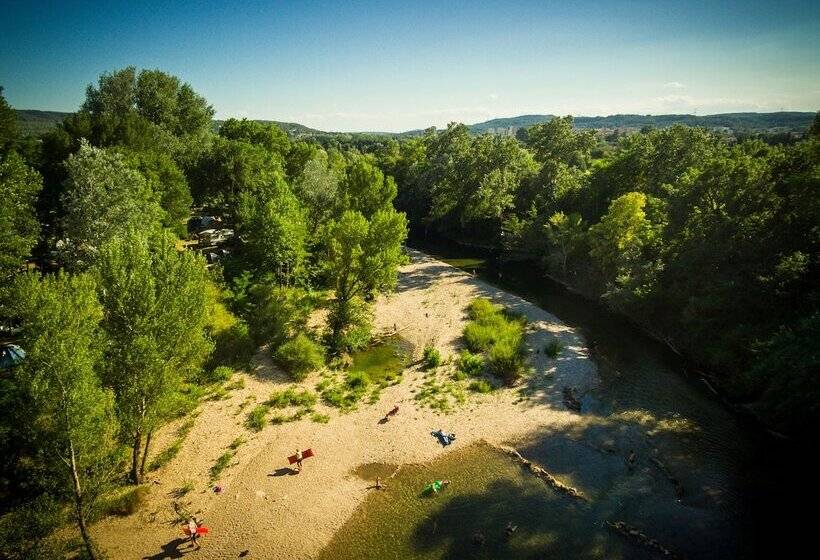 בית מלון כפרי Camping Les Genêts D Or