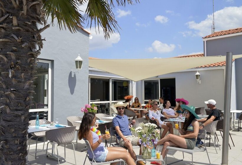 فندق Camping Les Places Dorees