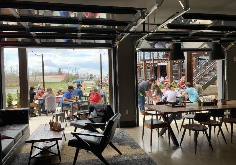 فندق Doghouse Columbus