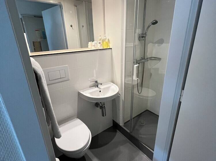 ホテル Fasthôtel La Roche Sur Yon