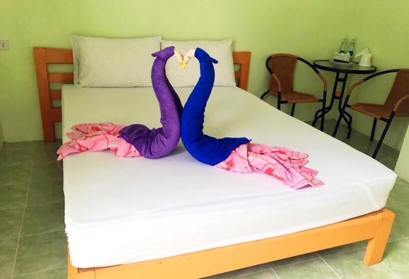 فندق Go Green Resort