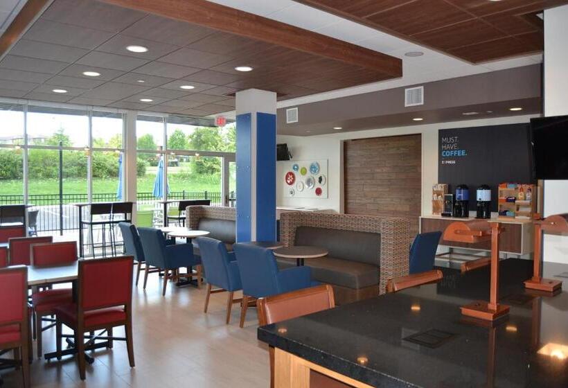 בית מלון כפרי Holiday Inn Express & Suites Goodlettsville N   Nashville, An Ihg