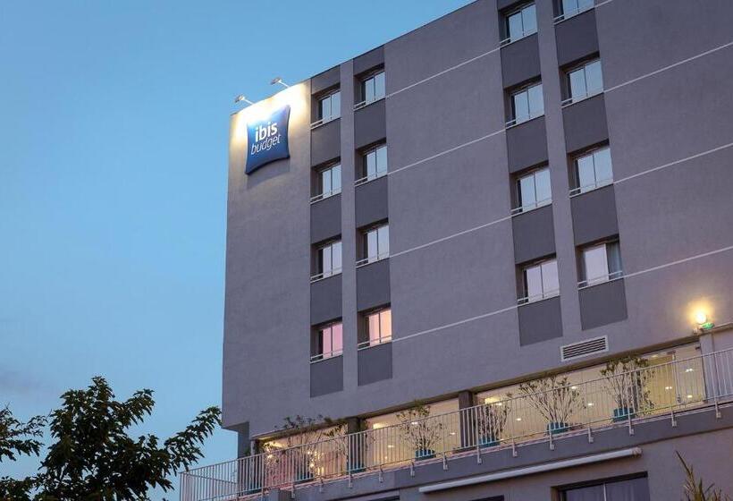 Отель Ibis Budget Fréjus St Raphaël Centre