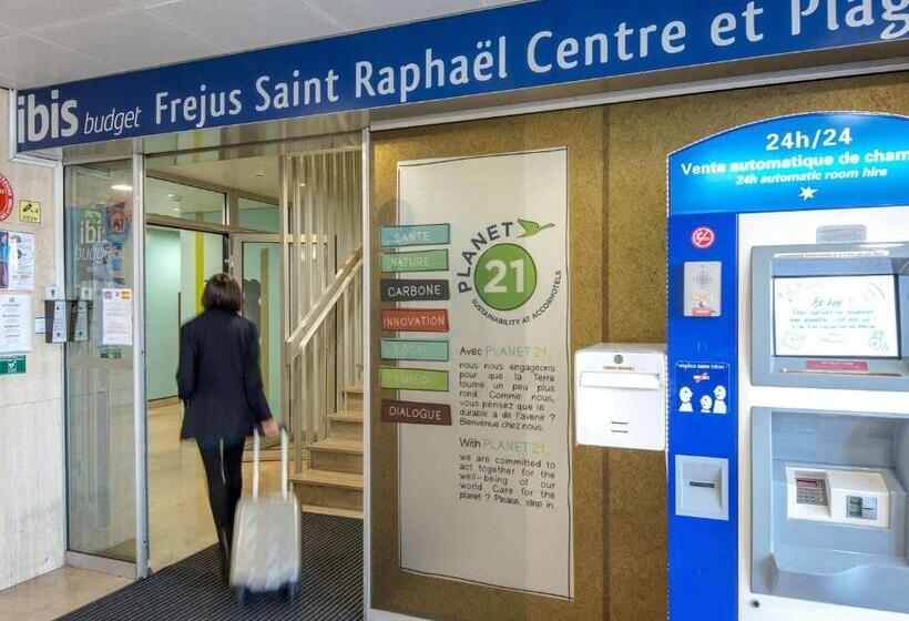 Отель Ibis Budget Fréjus St Raphaël Centre