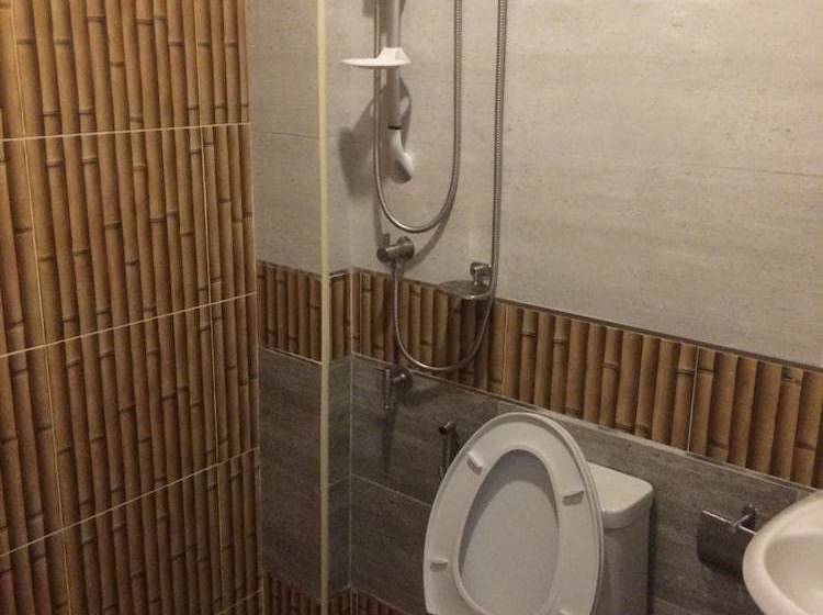 호텔 Lace House Homestay