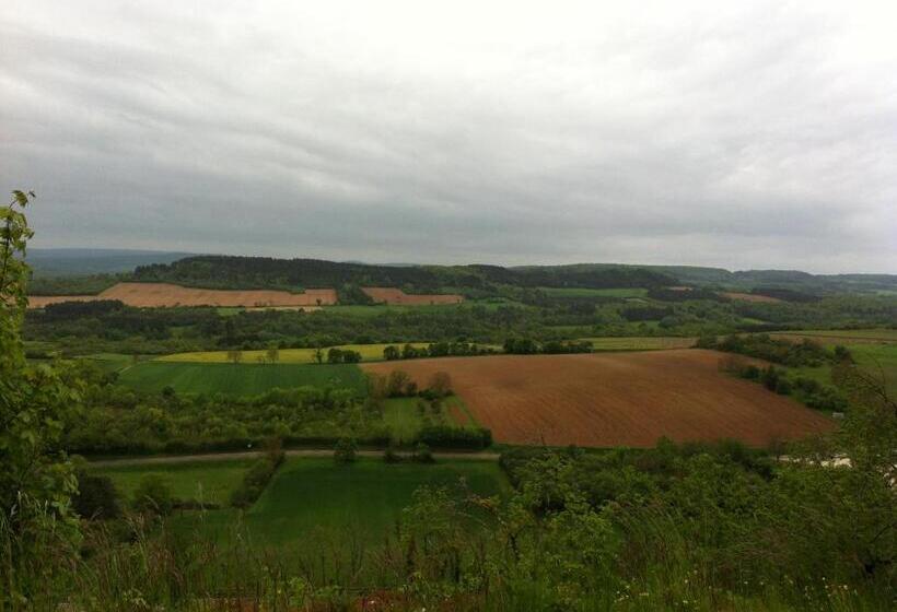 ホテル Le Relais Du Morvan