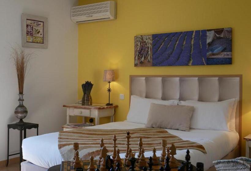 ホテル Les Ambres