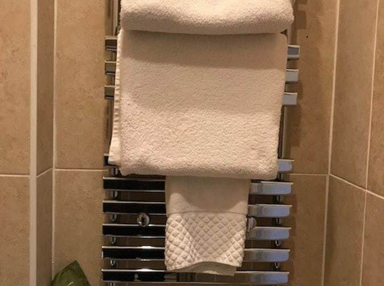 ホテル Membland Guest House