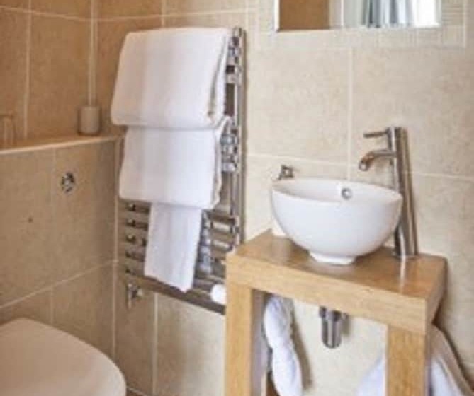 ホテル Membland Guest House