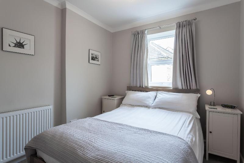 ホテル Membland Guest House