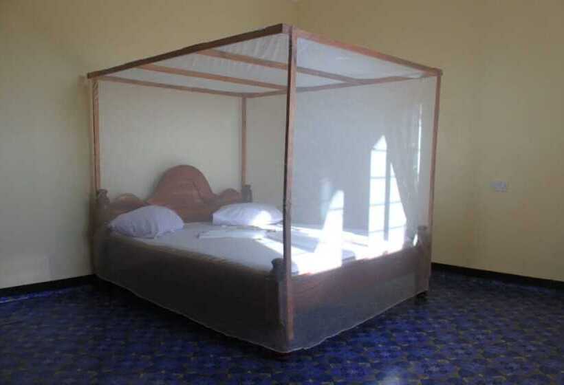 Hotel Mfumbwi Backpacker Lodge