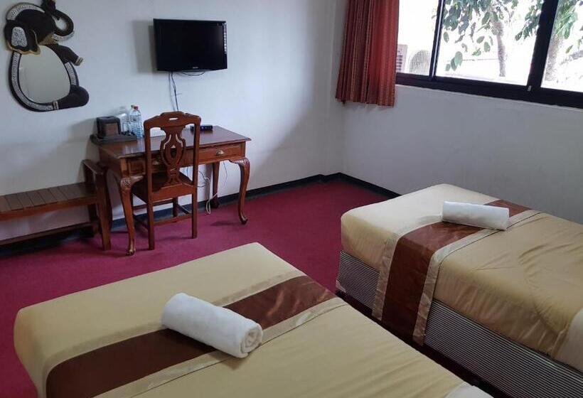 בית מלון כפרי Punya Garden