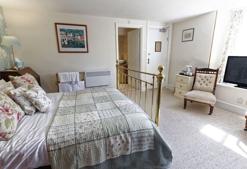 ホテル Rams Head Inn