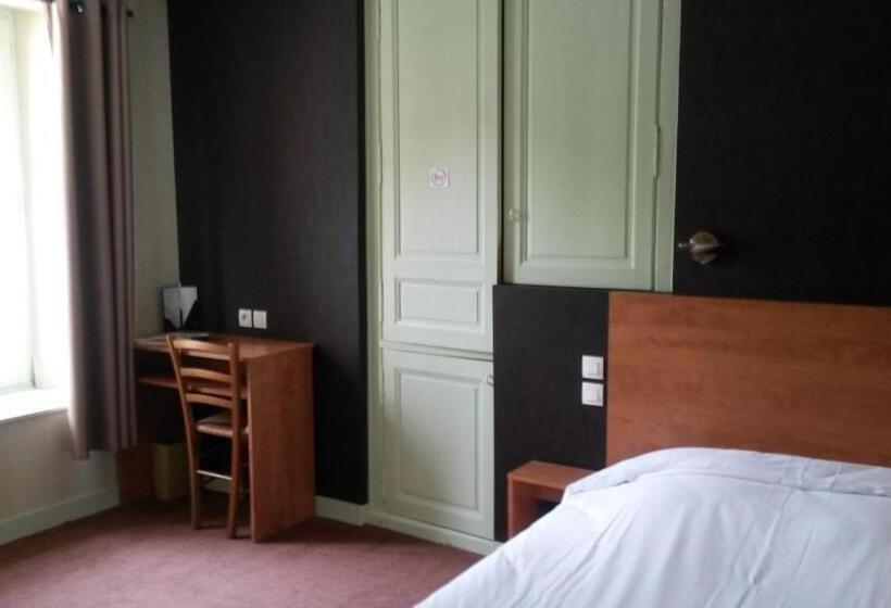 호텔 Restaurant Creperie Du Chateau