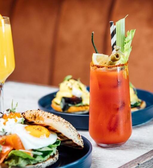 Отель The Nines