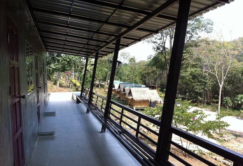 هتل The Relax Khaoyai Resort
