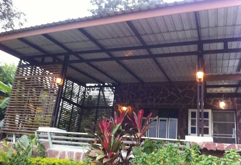 هتل The Relax Khaoyai Resort
