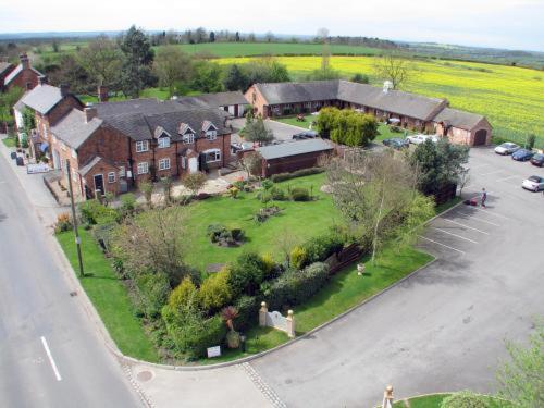 فندق The Royal Arms