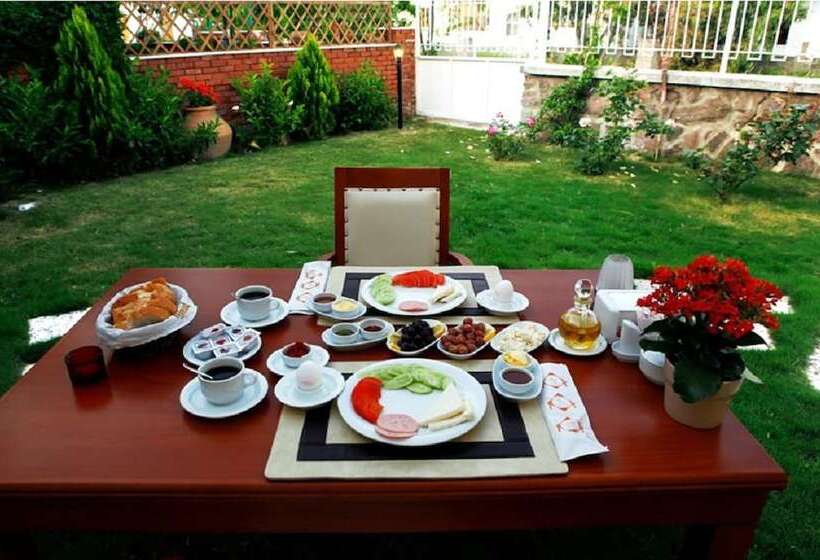 هتل Villa Fokai