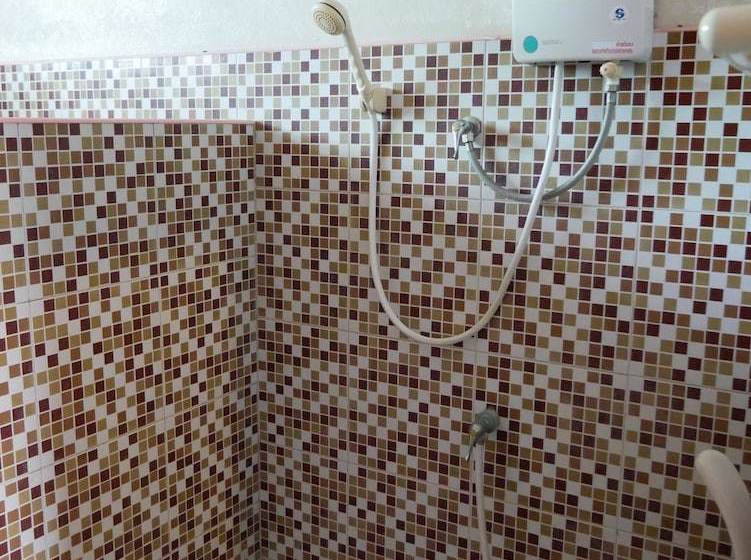 فندق V.i.p Resort