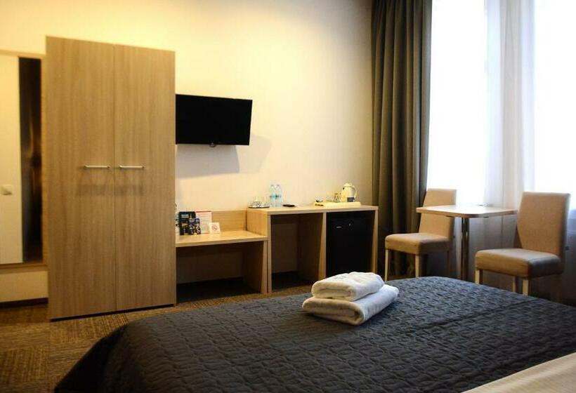 ホテル Voskresensky