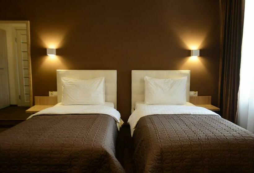 ホテル Voskresensky