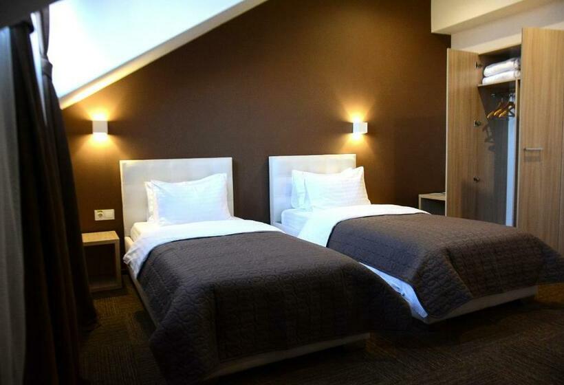 ホテル Voskresensky