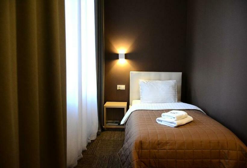 ホテル Voskresensky