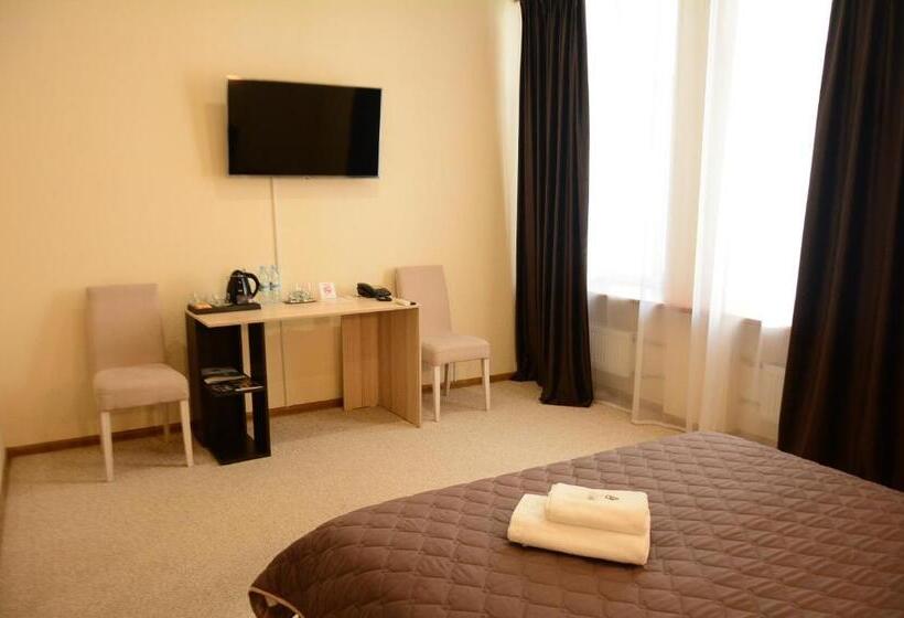 ホテル Voskresensky