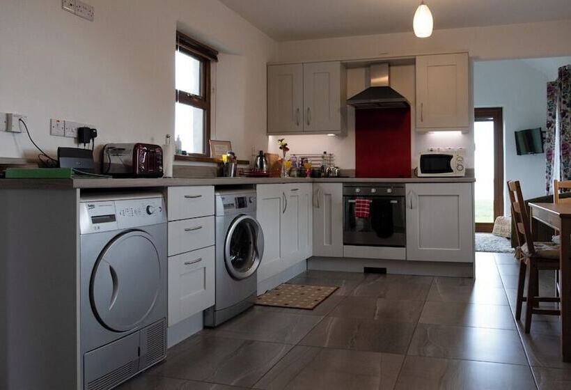 Kinbane Self Catering