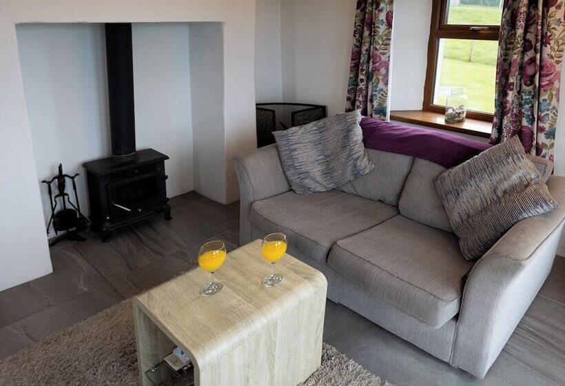 Kinbane Self Catering