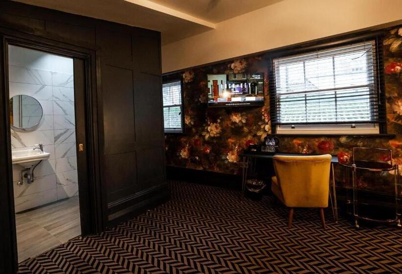 Lock And Key Boutique Hotel   Duke Street