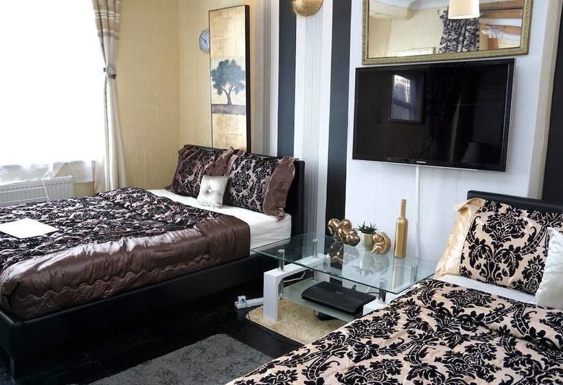 بنسيون A & L Lodgings