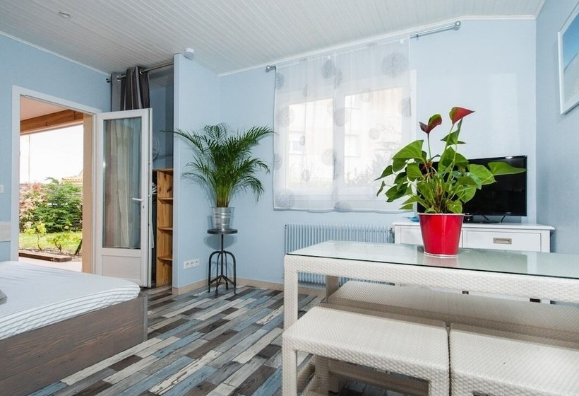 ペンション B&b La Cabane De Noreda