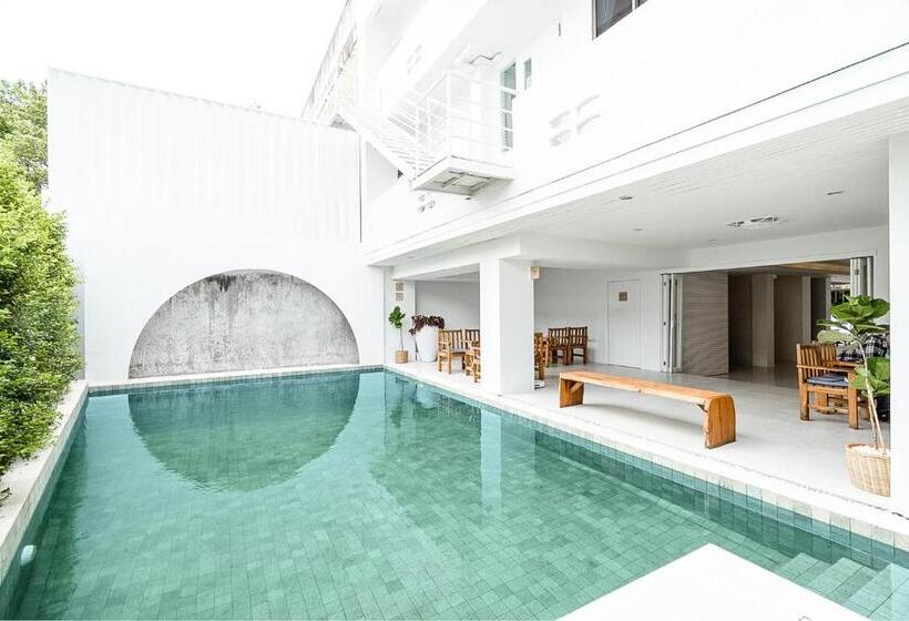 펜션 Bedline Hotel   Sha Certified